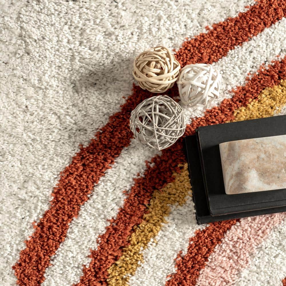 Dotty Half Sunset Shag Area Rug, 6' 7" x 9', Orange and White