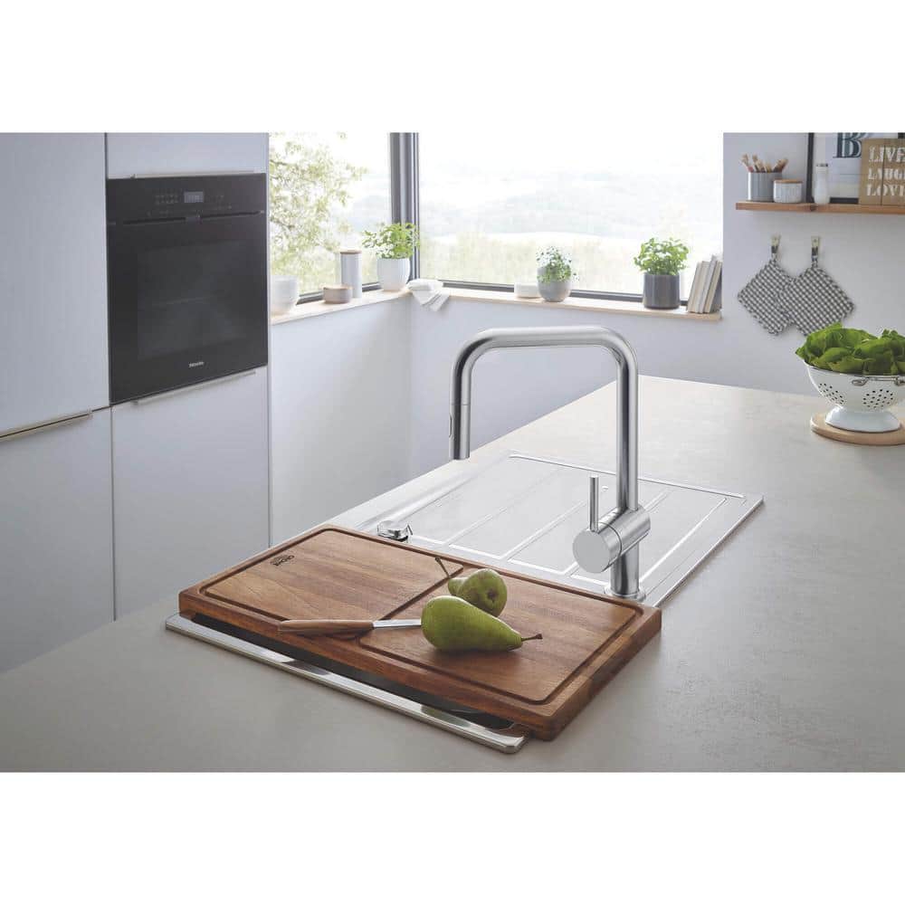 Stainless Steel Modern Pull-Out Spray Kitchen Faucet