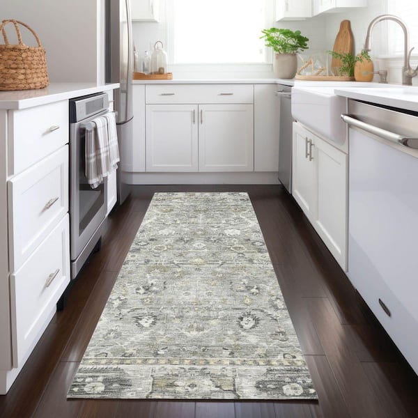 Chantille Machine Washable Indoor/Outdoor Abstract ACN1772 Pewter 2 ft. 3 in. x 7 ft. 6 in. Runner Rug