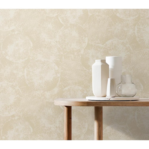 Soft Beige Eren Paper Unpasted Wallpaper Roll (60.75 sq. ft.)
