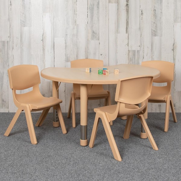https://images.thdstatic.com/productImages/efd3689d-8a89-45d6-9dc6-641a3494a8e9/svn/natural-carnegy-avenue-kids-tables-chairs-cga-yu-451195-na-hd-31_600.jpg