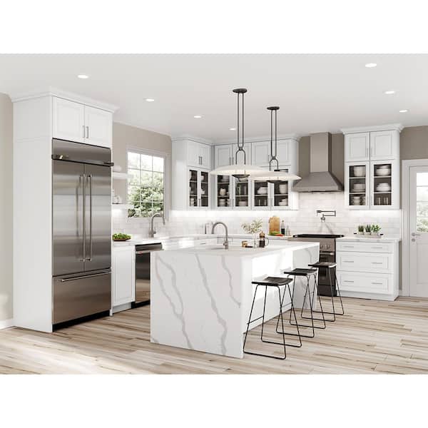 https://images.thdstatic.com/productImages/efd8ca59-b91f-400f-90bb-6a6f1273b51f/svn/white-hampton-bay-assembled-kitchen-cabinets-wos3042-elwh-e1_600.jpg