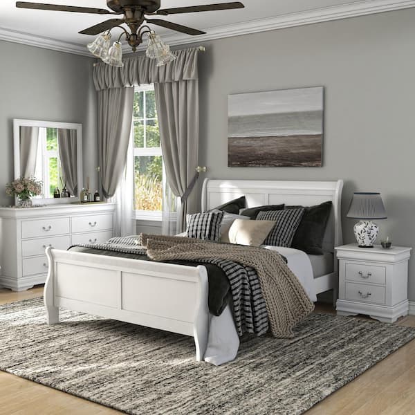 Furniture of America 4-Piece Burkhart White Wood Queen Bedroom Set with Nightstand and Dresser/Mirror