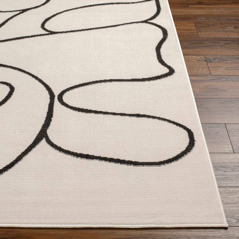 Eilir 5' x 7' Gray and Black Abstract Polypropylene Rug