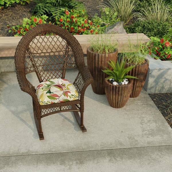 https://images.thdstatic.com/productImages/eff9a6fb-981f-5f4a-8873-19b47fc9724b/svn/jordan-manufacturing-outdoor-dining-chair-cushions-9916pk2-2385d-31_600.jpg