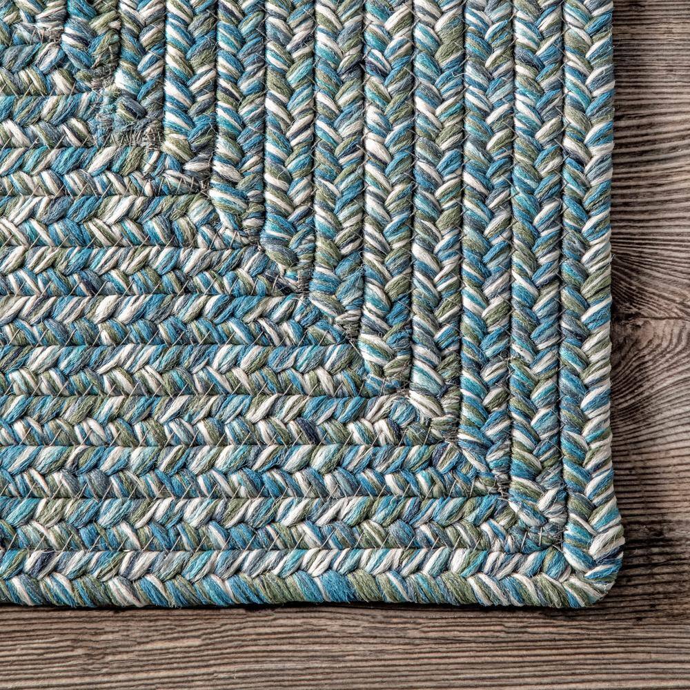 Aqua Braided Synthetic Indoor/Outdoor Area Rug, 4x6