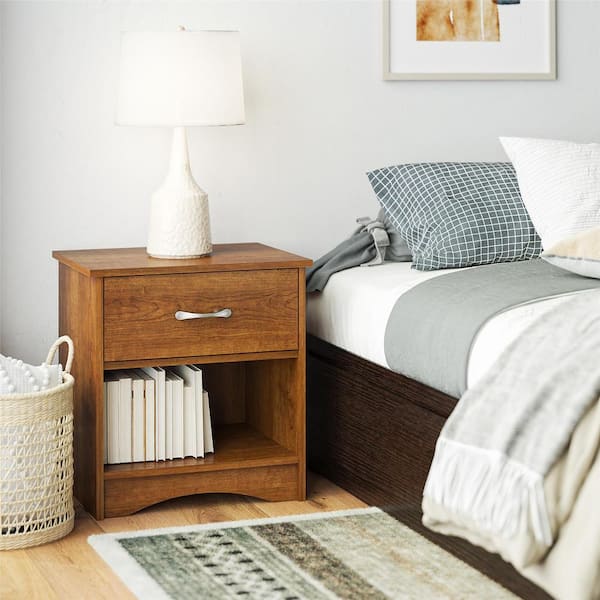 Ameriwood Home Jerry Hill Nightstand with 1-Drawer, Brown Oak