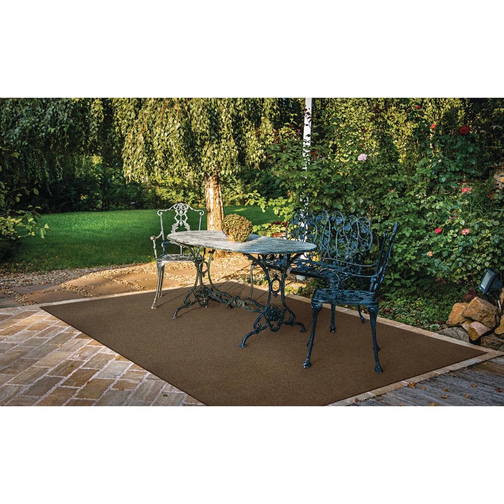 6'x8' Brown Synthetic Non-slip Indoor/Outdoor Area Rug