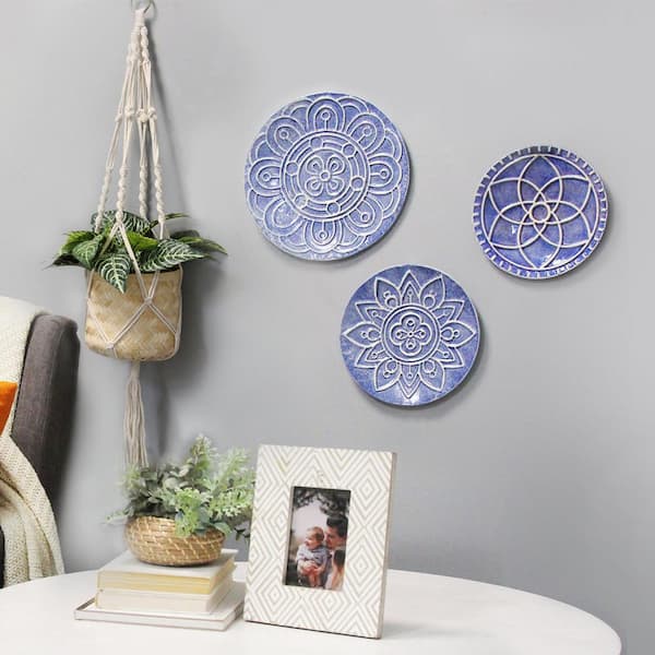 Blue and white online metal dishes