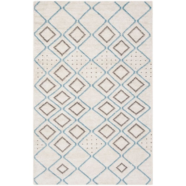Stone Wash 4 ft. x 6 ft. Silver/Blue Zig-Zag Diamond Area Rug