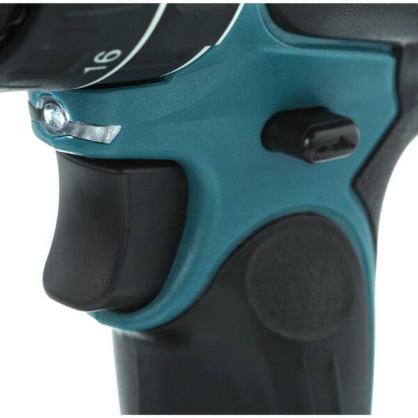 Makita - 18V LXT Lithium-Ion Cordless 3-Piece Combo Kit (Hammer Drill/Impact Driver/Angle Grinder) with (2) 3.0Ah Batteries