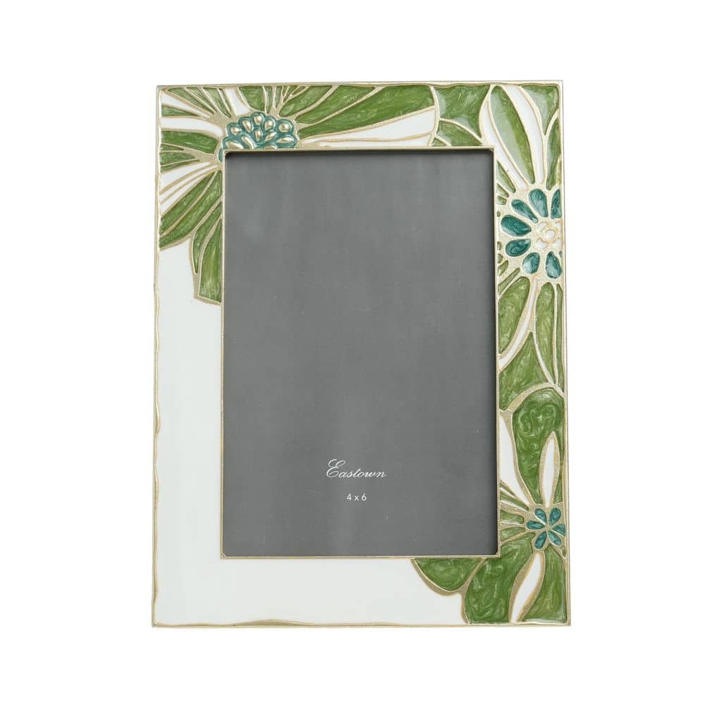 green-homzene-picture-frames-