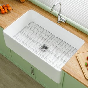 Farmhouse Sink 33 in. Single Bowl Gloss White Fireclay Kitchen Sink Apron Sink with Strainer and Bottom Grid Barn Sink