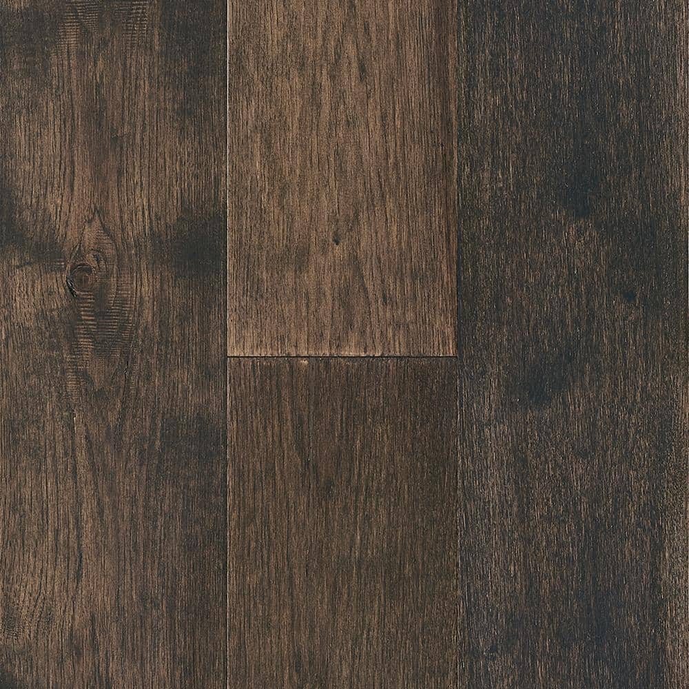 Bruce Time Honored Pewter Hickory 3/8 in. T x 7.3 in. W T and G Hand Scraped Engineered Hardwood Flooring (32.6 sq.ft./case), Medium