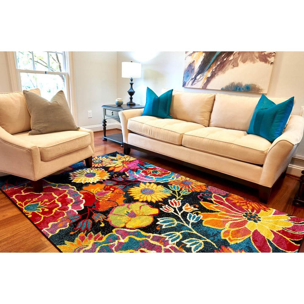 Black Floral Synthetic Rectangular Indoor Area Rug
