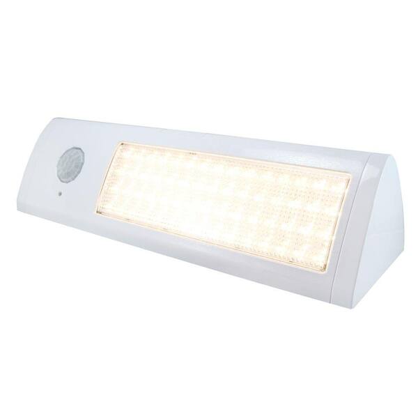 eLEDing 160 Degree White Motion Sensing Outdoor/Indoor LED Solar Security/Flood/Spot Light