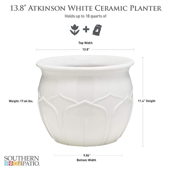 https://images.thdstatic.com/productImages/f04ed649-0f4c-46cb-9aee-53e3a0302b96/svn/white-southern-patio-plant-pots-crm-088776-40_600.jpg