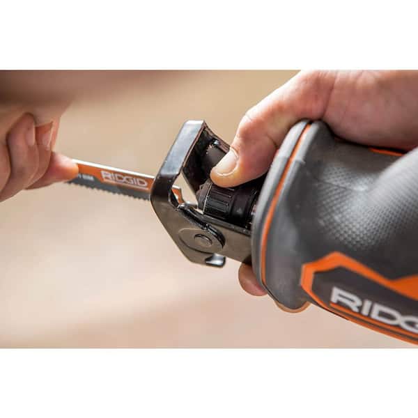 18-Volt OCTANE Cordless Brushless One-Handed Reciprocating Saw (Tool Only) 18-Volt OCTANE Cordless Brushless One-Handed Reciprocating Saw (Tool Only)