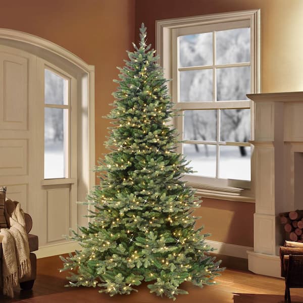 7.5 ft. Royal Majestic Douglas Fir Downswept Tree with 800 Clear Lights and Real Life Molded Tips and Sure-Lit Pole