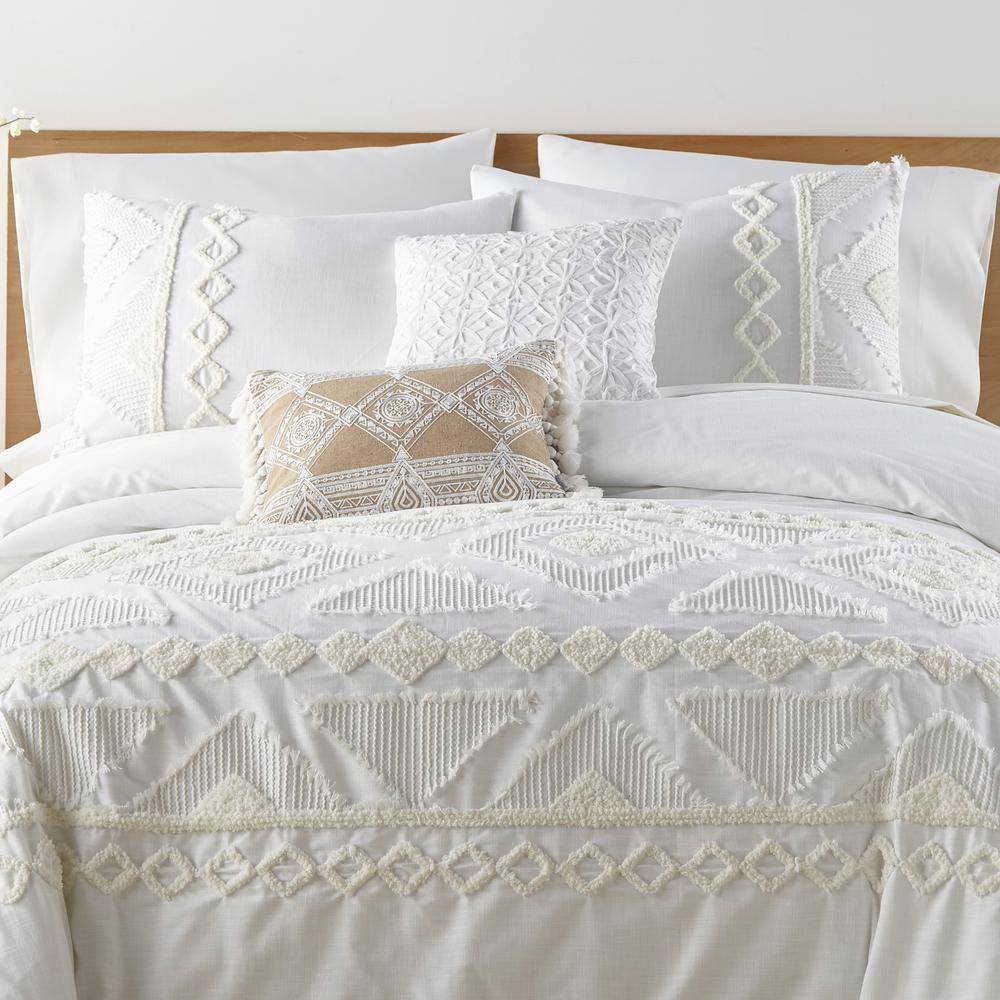 White Twin Cotton Jacquard Bedspread Set with Textured Accent