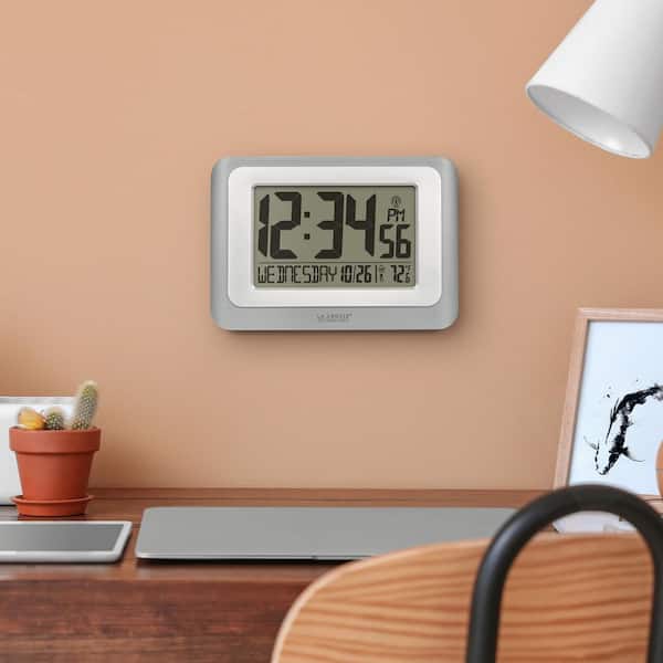 La Crosse Technology Cool Gray/Silver Temperature Digital Atomic
