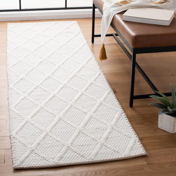 Natura 2 ft. x 22 ft. Ivory Zig-Zag Geometric Runner Rug