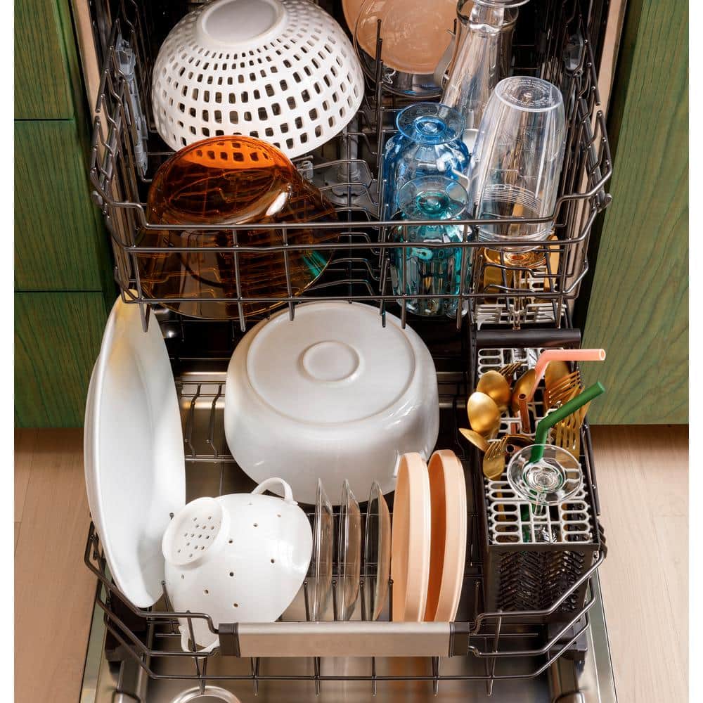 24-Inch Fingerprint Resistant Stainless Steel Smart Dishwasher