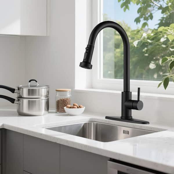 3-Mode Single Handle Pull Down Sprayer Kitchen Faucet with Deckplate in Black