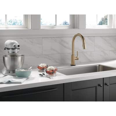 Trinsic Touch2O Single-Handle Pull-Down Sprayer Kitchen Faucet (Google Assistant, Alexa Compatible) in Champagne Bronze