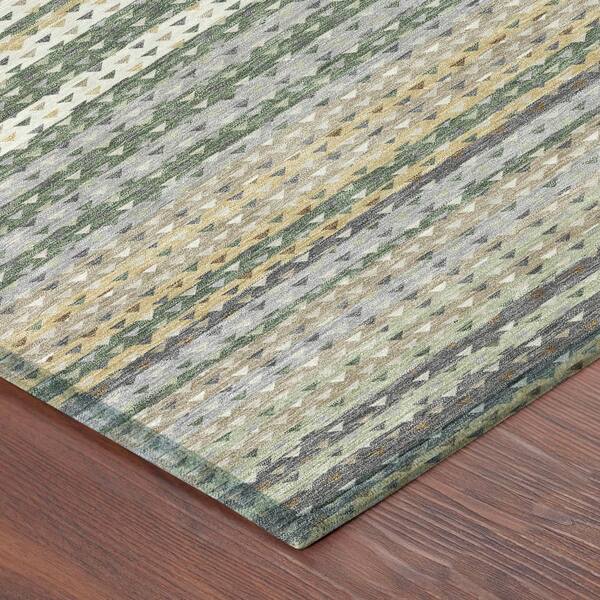 Chantille Machine Washable Indoor/Outdoor Abstract ACN2823 Basil 2 ft. x 3 ft. Accent Rug