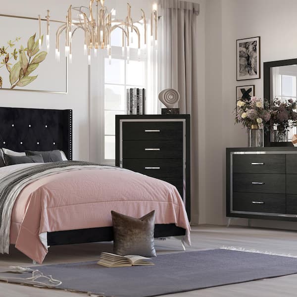 NEW CLASSIC HOME FURNISHINGS New Classic Furniture Huxley Black 5-Drawer 31 in. Chest of Drawers