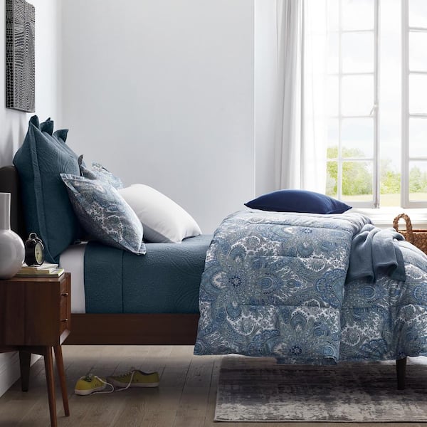 Hillcrest Cotton Matelassé Coverlet