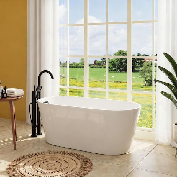 HOROW 59 in. x 27.6 in. Soaking Bathtub with Side Drain in White
