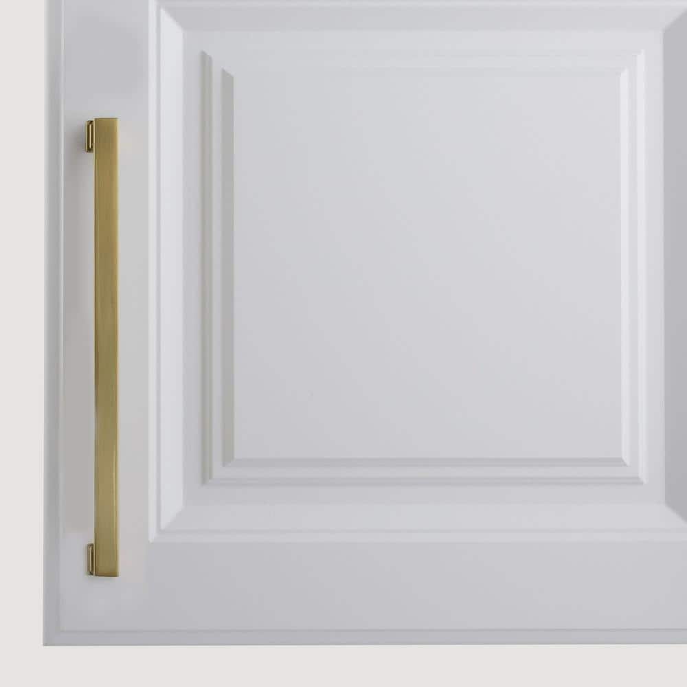 Chelsey 8-inch Satin Brass Bar Pull with Mounting Hardware