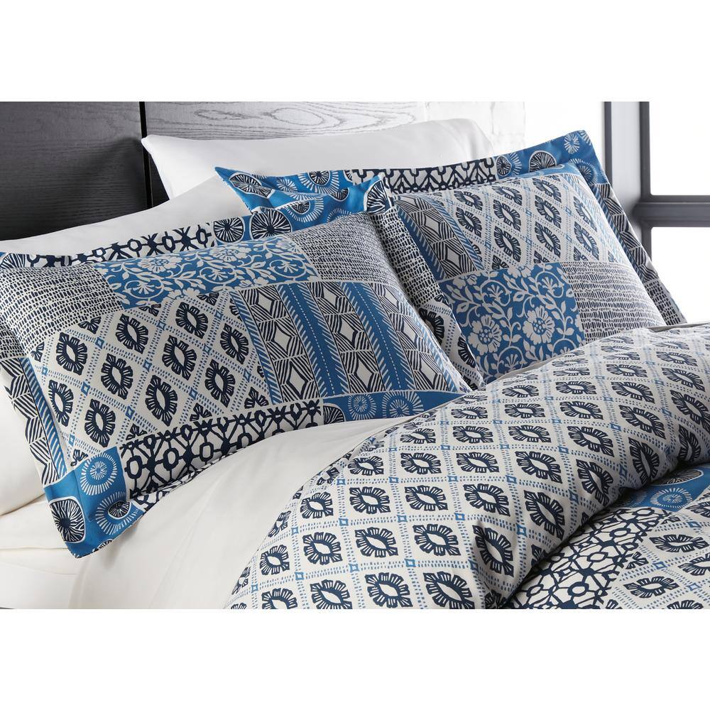 Patchwork Blue Reversible Full Down Alternative Comforter Set