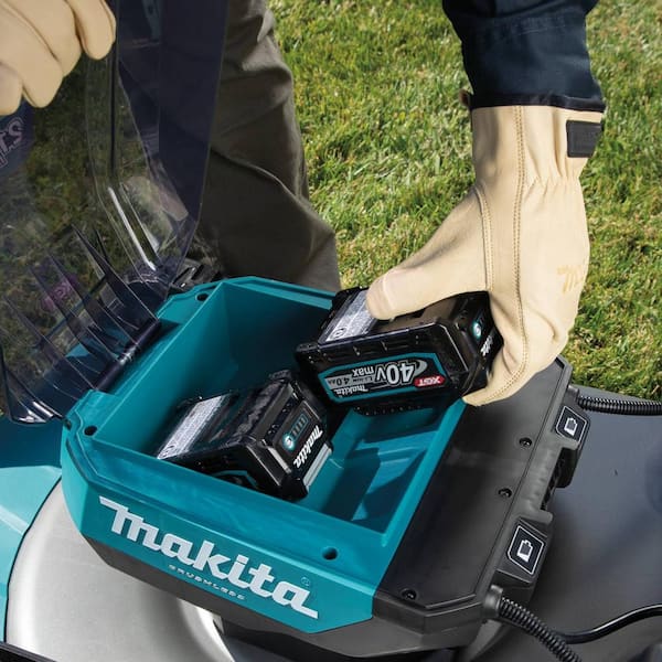 Buitenshuis Makkelijker maken zeil Makita 40-Volt max XGT Brushless Cordless 21 in. Walk Behind Self-Propelled  Commercial Lawn Mower Kit (4.0Ah) GML01SM - The Home Depot