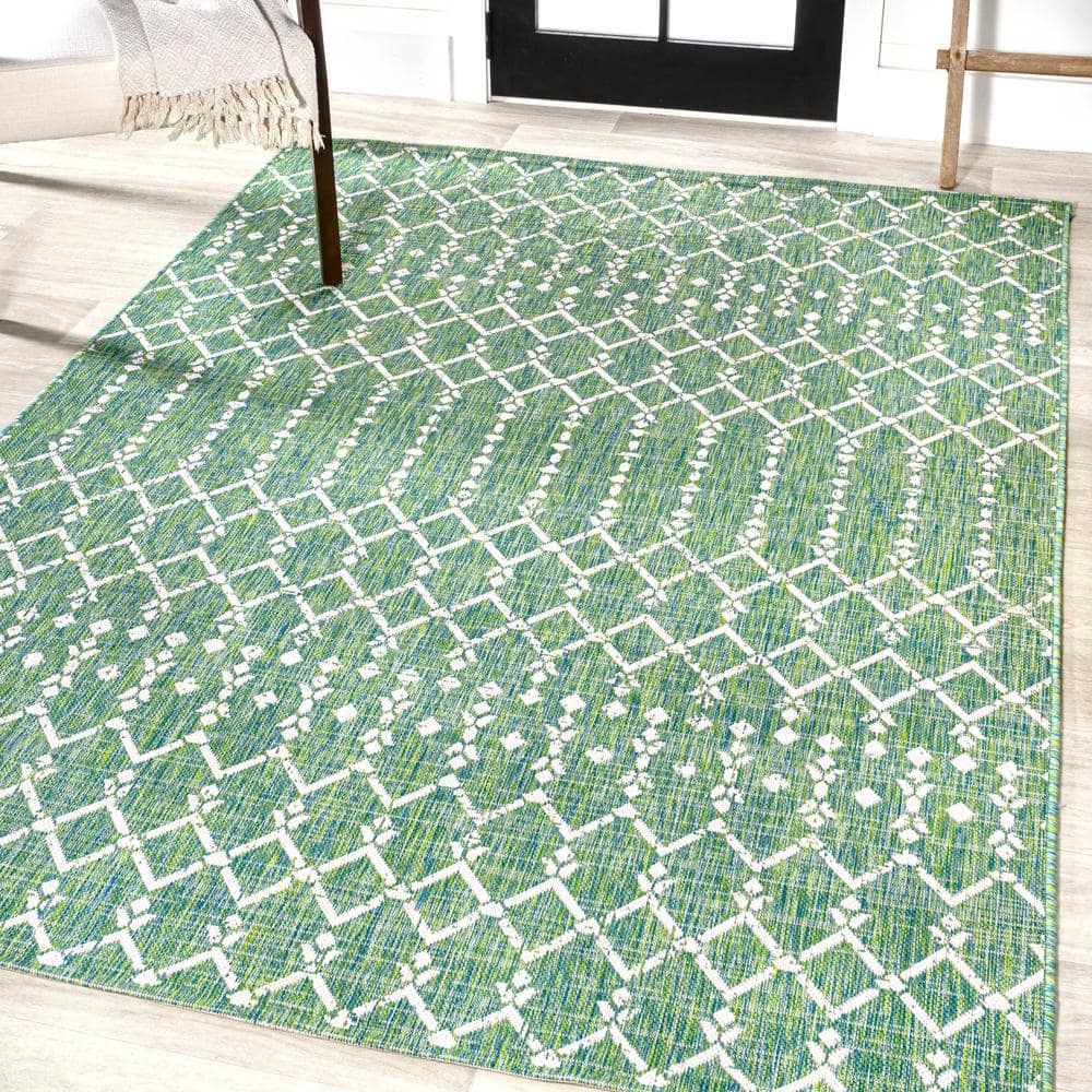 Boho-Chic Cream/Green Moroccan-Inspired Indoor/Outdoor Area Rug