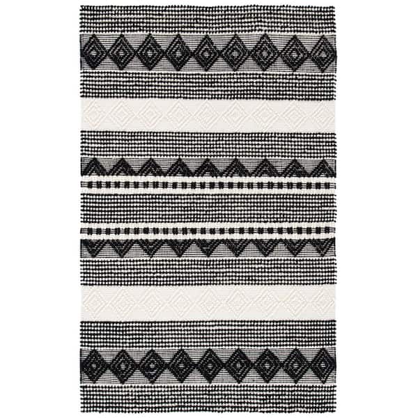Natura 4 ft. x 6 ft. Black/Ivory Geometric Area Rug