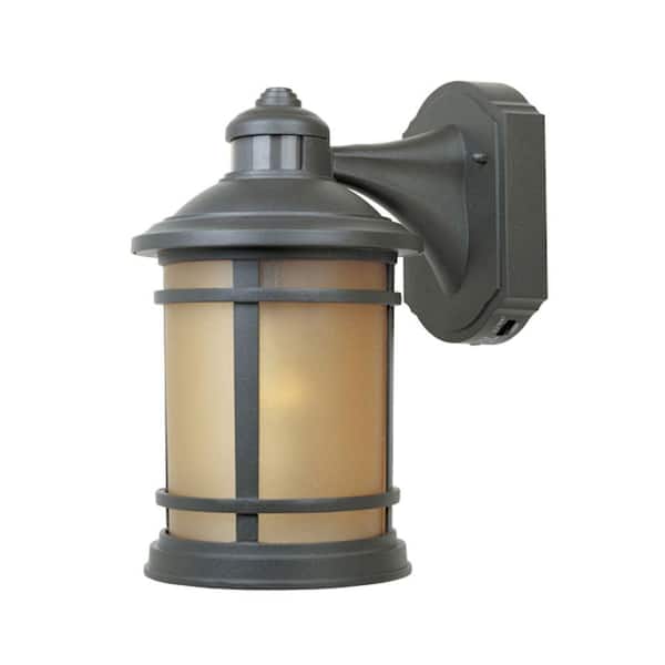 Designers Fountain Sedona Wall Mounted Outdoor Oil Rubbed Bronze Wall Lantern Sconce