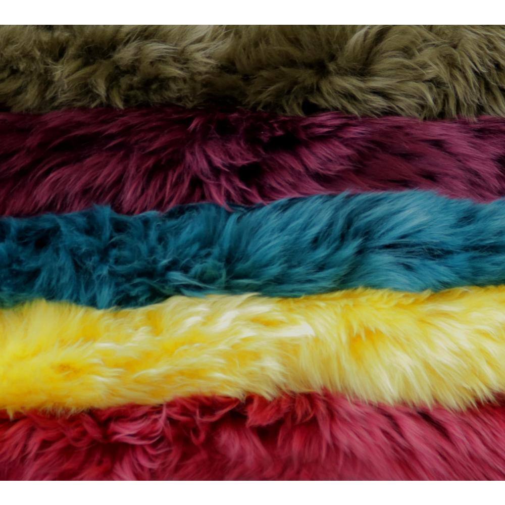 Lush New Zealand Wool Sheepskin Rug in Khaki 2' x 3'