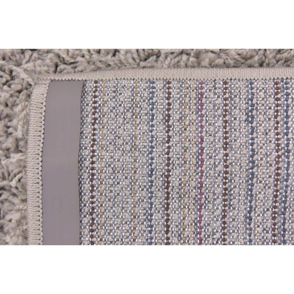 Cloud Gray Easy-Care Synthetic Shag Runner Rug for Kids