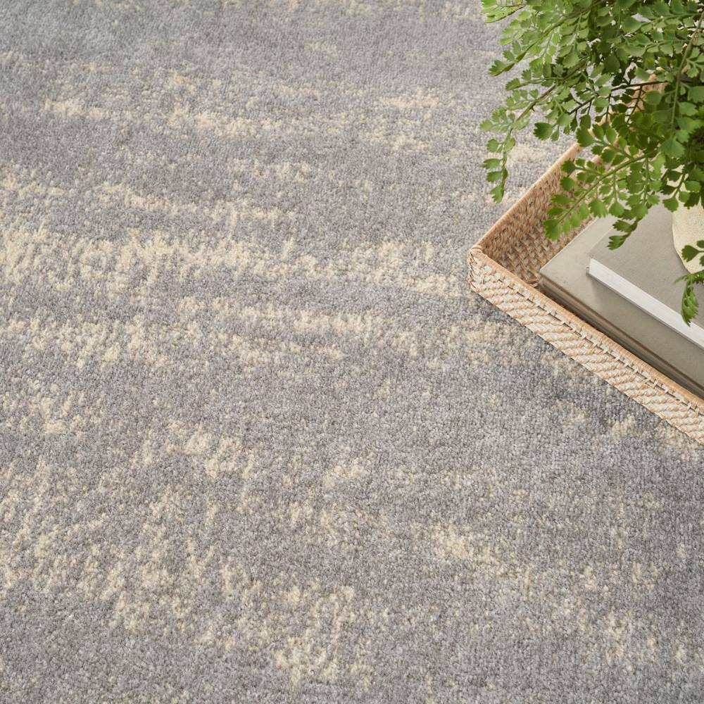 Essential Abstract Grey/Beige Synthetic 4' x 6' Outdoor Rug