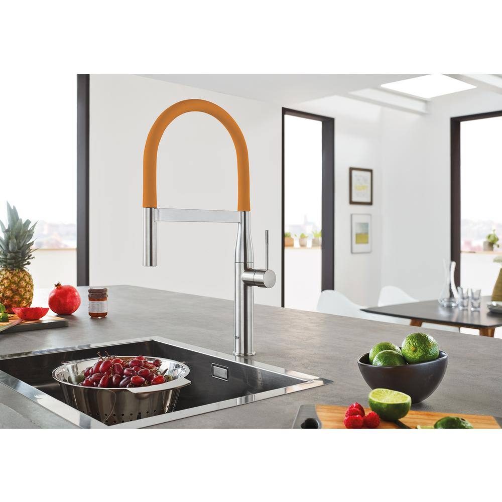 Modern Chrome Kitchen Faucet with 360° Swivel and Pull-Down Spray