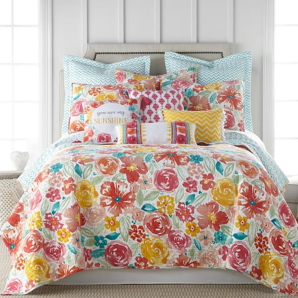 LEVTEX HOME Leora 3-Piece Multi-Color Floral Cotton King/Cal King Quilt Set