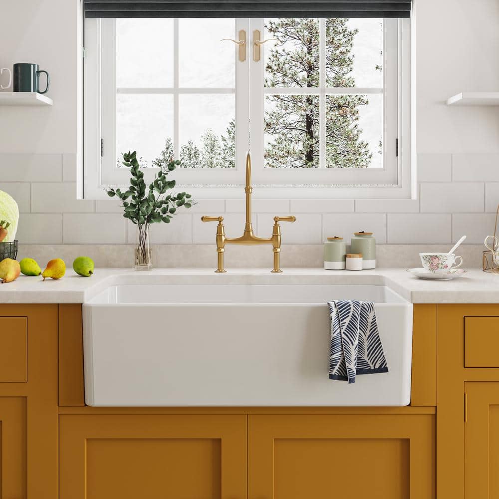 Athena 33" L x 18" W Farmhouse Kitchen Sink with Sink Grid and Basket Strainer