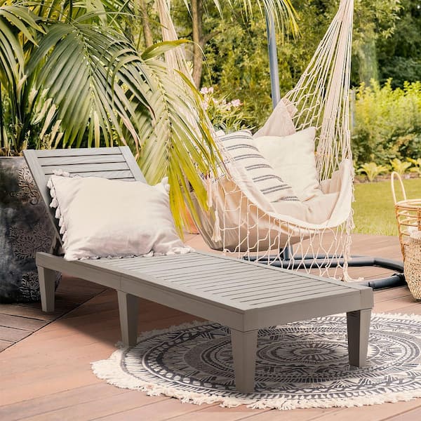 Brown 2-Piece Plastic Patio Chaise Lounge Recliner Adjustable