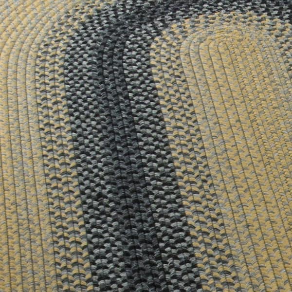 Safavieh Braided Collection BRD311A Hand Woven Black and Grey Oval