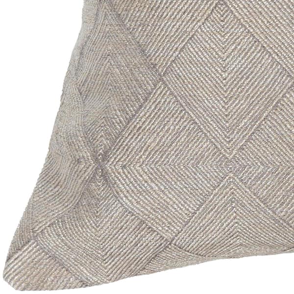 Edie@Home Indoor & Outdoor Fishnet Pleat Light Blue 18x18 Decorative Pillow  HMD09320714127 - The Home Depot