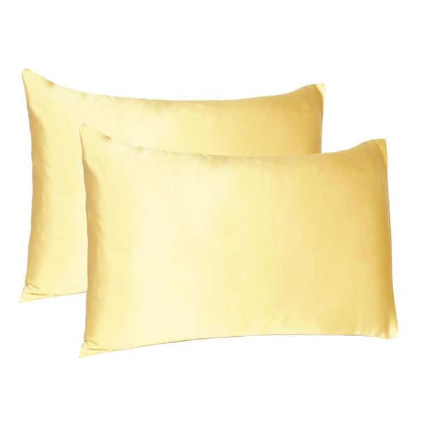 HomeRoots Amelia Gold Solid Color Satin Standard Pillowcases (Set of 2)