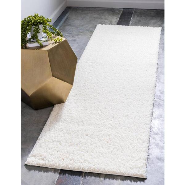 Studio Solid Shag White 2' 7 x 10' 0 Runner Rug